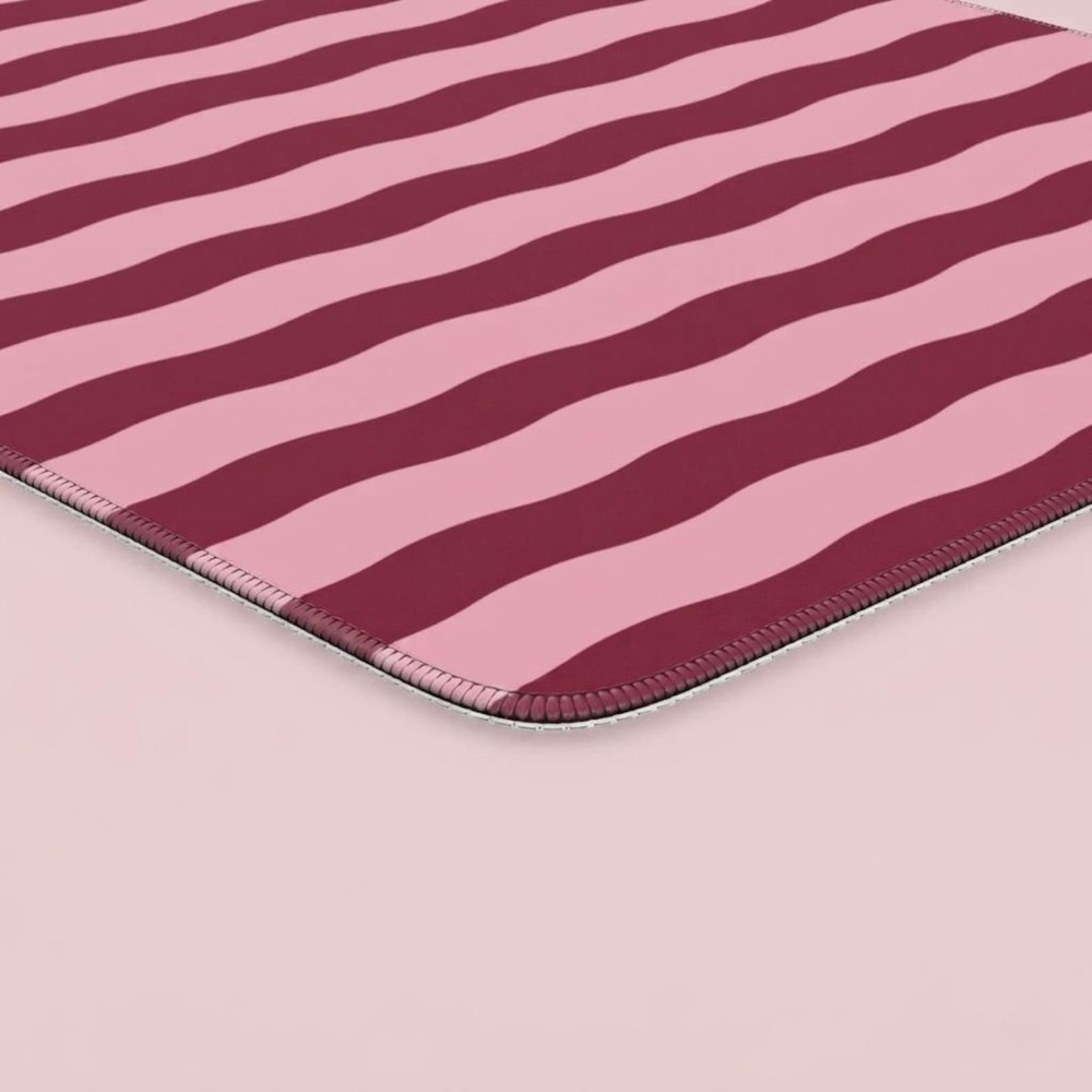 Pink Burgundy Wavy Lines Desk  - đánh giá và giá Yellow Desk Setup